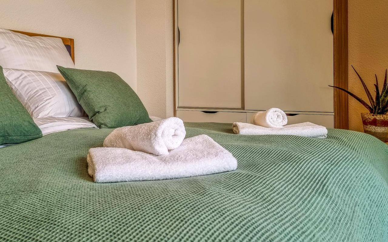 Wiluka Penthouse Mit Grosser Dachterasse Nachhaltig Eingerichtet Netflix Лімбург-ан-дер-Лан Екстер'єр фото