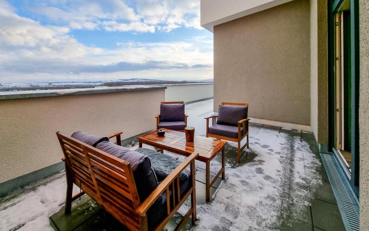 Wiluka Penthouse Mit Grosser Dachterasse Nachhaltig Eingerichtet Netflix Лімбург-ан-дер-Лан Екстер'єр фото